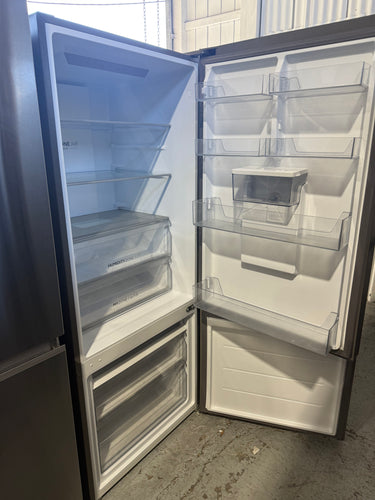 Factory second Haier 433L Bottom Mount Fridge with Water Dispenser - Satina Model: HRF420BHS - Second Hand Appliances Geebung